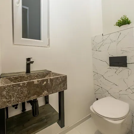 Апартаменты Citycenter Luxe *
